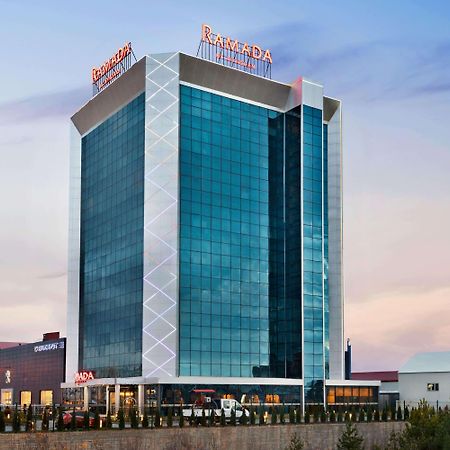 Ramada By Wyndham Sivas Hotel Exterior photo
